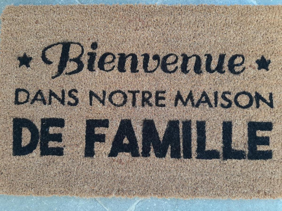 Gite Au Coeur Du Luberon Гу Екстериор снимка